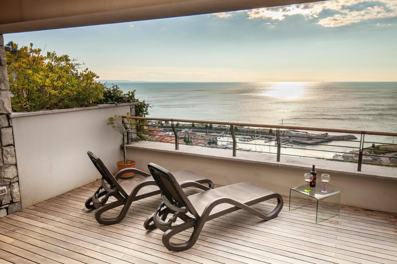 Portopiccolo Avolare Apartments In Panoramic Terrasses - Beach Included Систияна Екстериор снимка