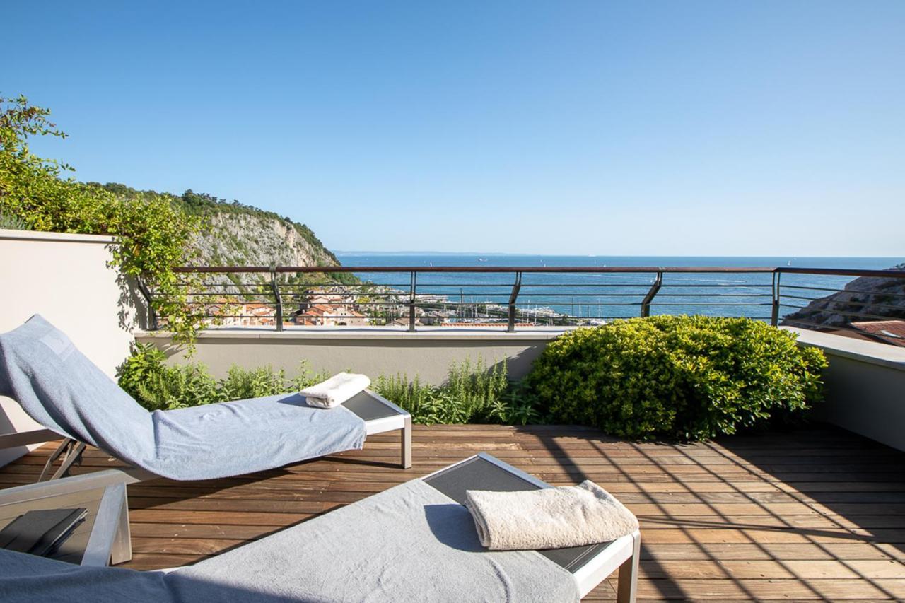 Portopiccolo Avolare Apartments In Panoramic Terrasses - Beach Included Систияна Екстериор снимка