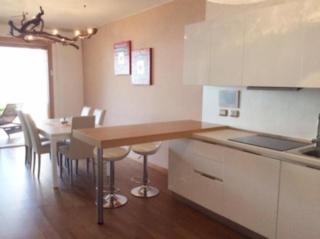 Portopiccolo Avolare Apartments In Panoramic Terrasses - Beach Included Систияна Стая снимка