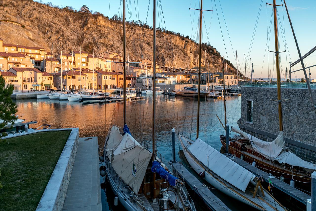 Portopiccolo Avolare Apartments In Panoramic Terrasses - Beach Included Систияна Екстериор снимка